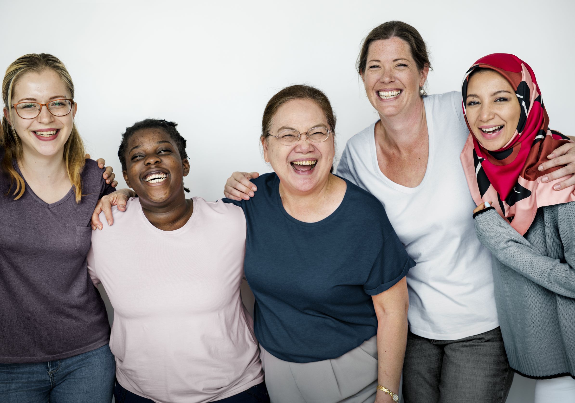 Lachende Frauen multikulti