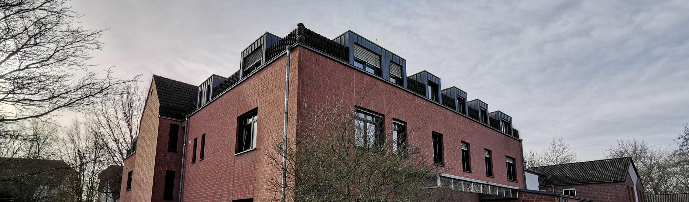 Anton-Heinen-Haus / Header