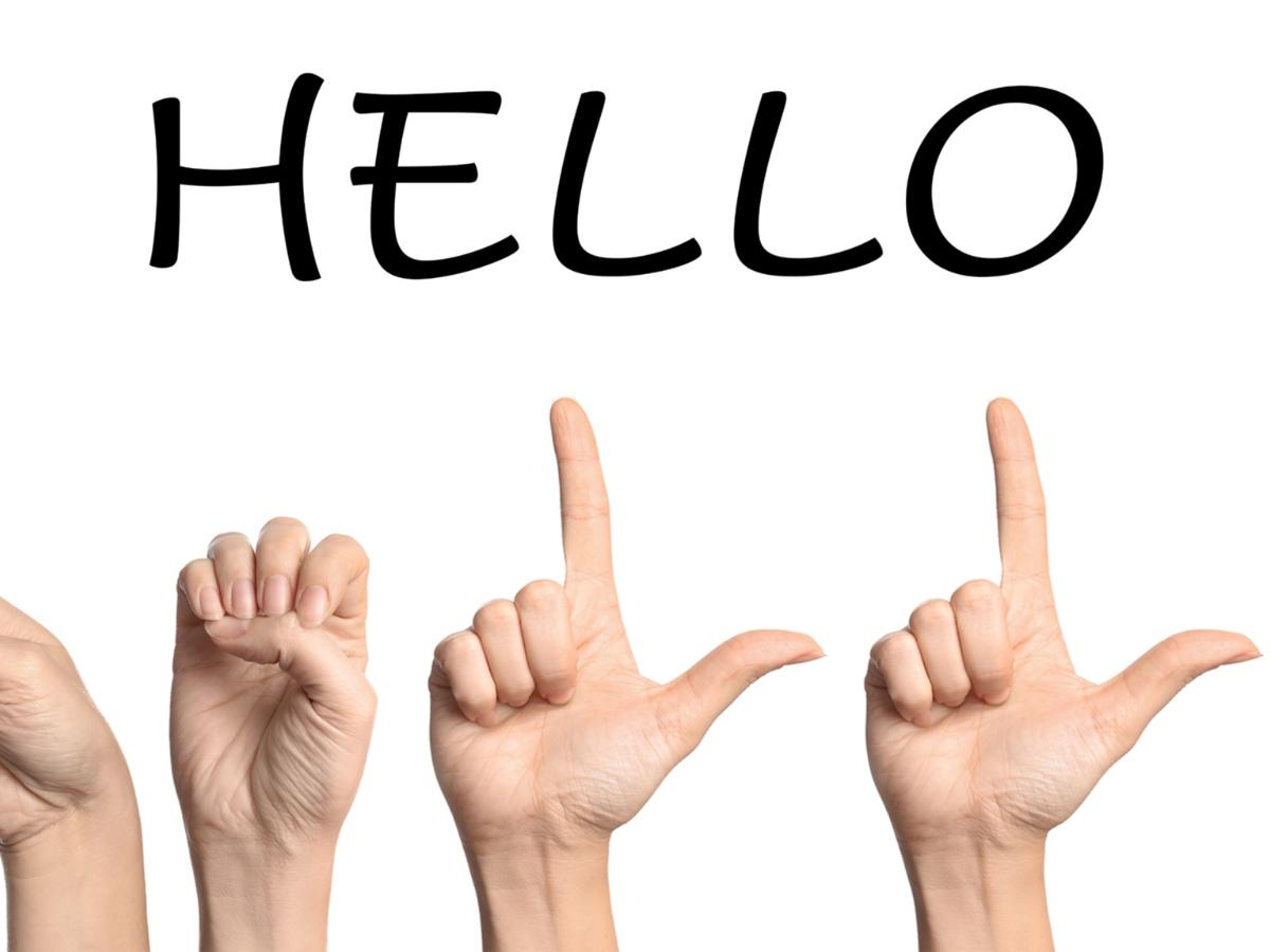 shutterstock_1305207949_ New_Afica_GebärdenSprache_Hände_Frei_