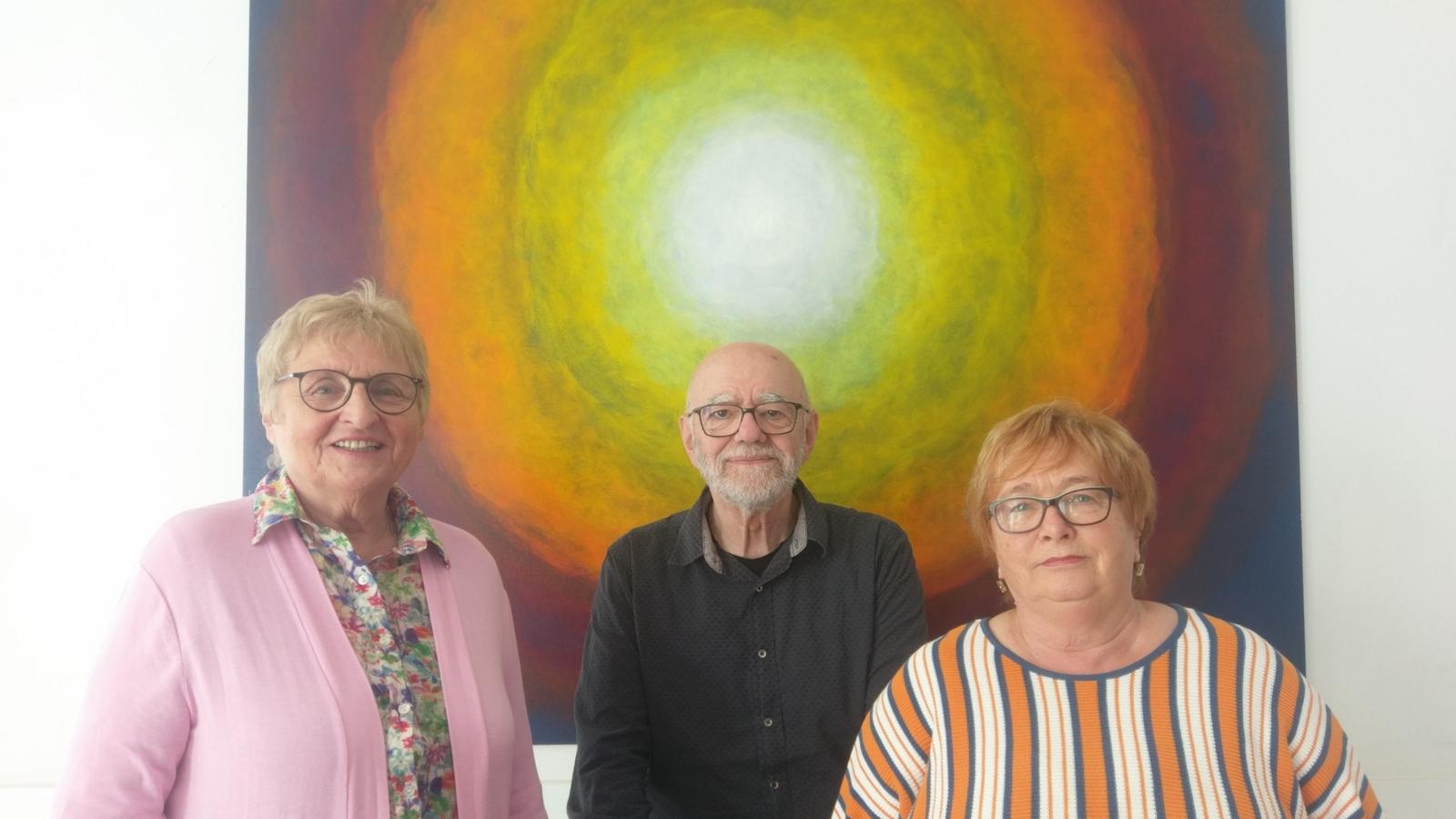 Renate Zwicker Pelzer, Gerhard Pelzer und Rosa Schmitges von Pax Christi Erftstadt.
