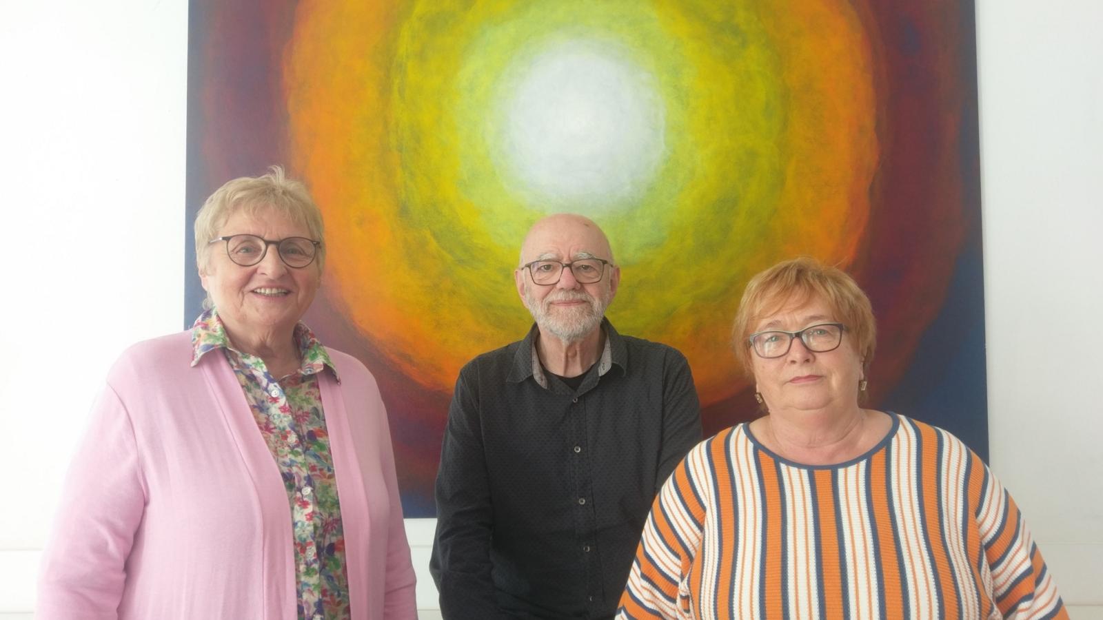 Renate Zwicker Pelzer, Gerhard Pelzer und Rosa Schmitges von Pax Christi Erftstadt.