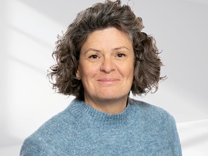 Mueller_Friedrich_Michaela-9074_72dpi_Hintergrund