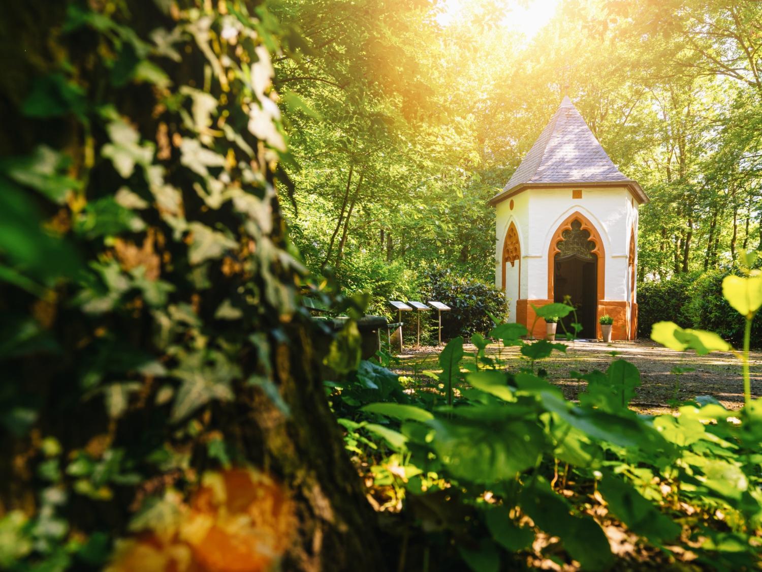 Kapelle im Wald