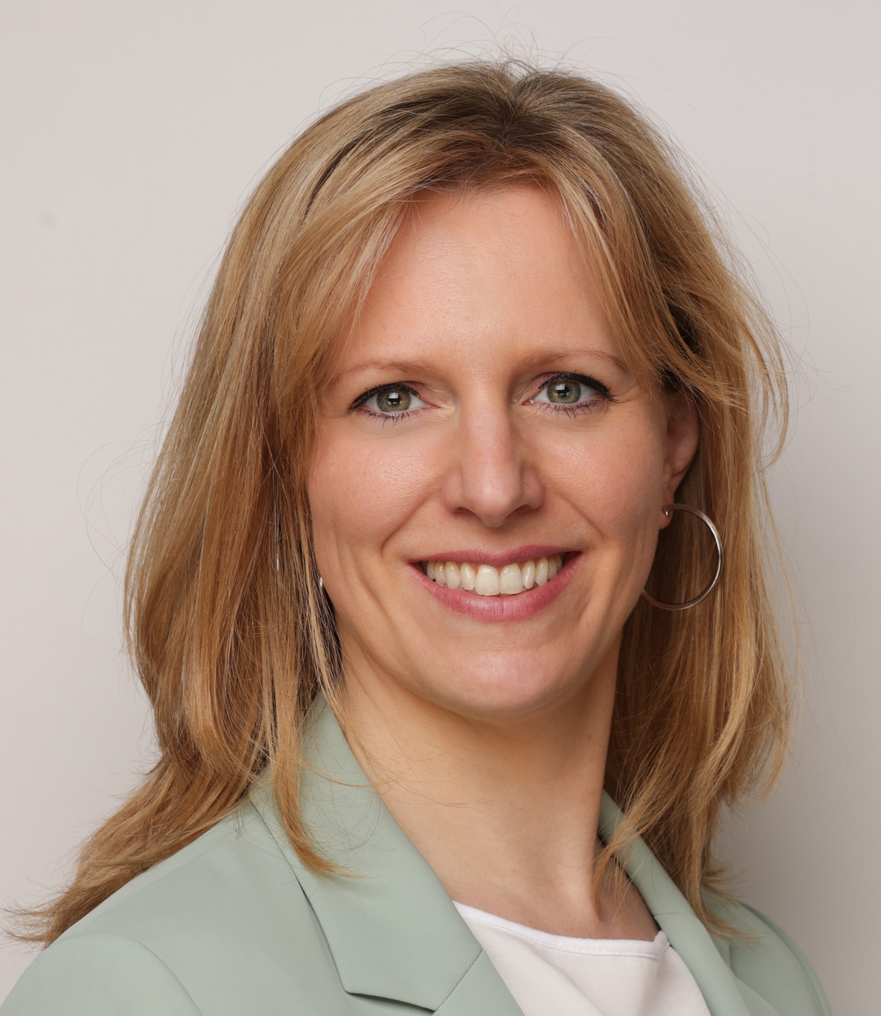 Sina Goebel