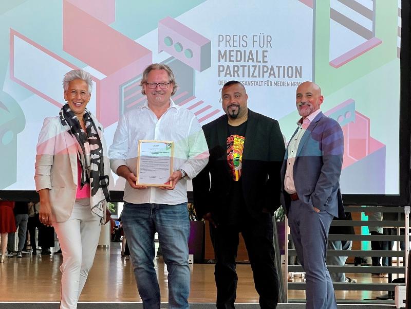 Preisverleihung: Hörfunk-Preis für mediale Partizipation der Landesanstalt für Medien NRW für das medienpädagogische Projekt „Erzieher on Air“