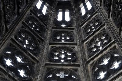 shutterstock_19841974_Peter_Zurek_Köln_Detailansicht_Domturm