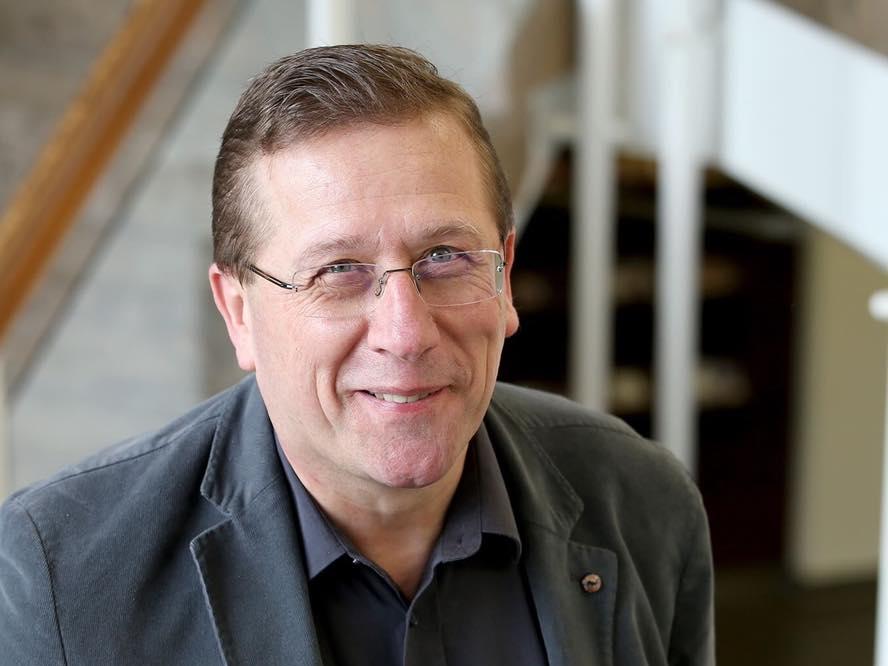 Prof. Dr. Thomas Schüller