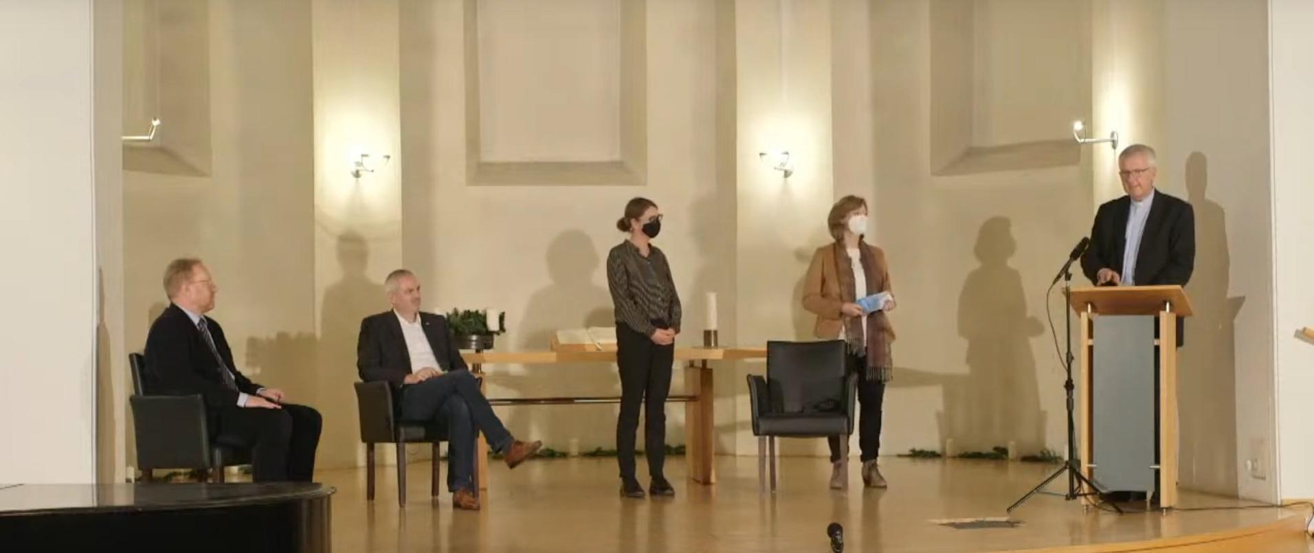 Screenshot der Liveübertragung Auftakt des Breuer-Jahrs