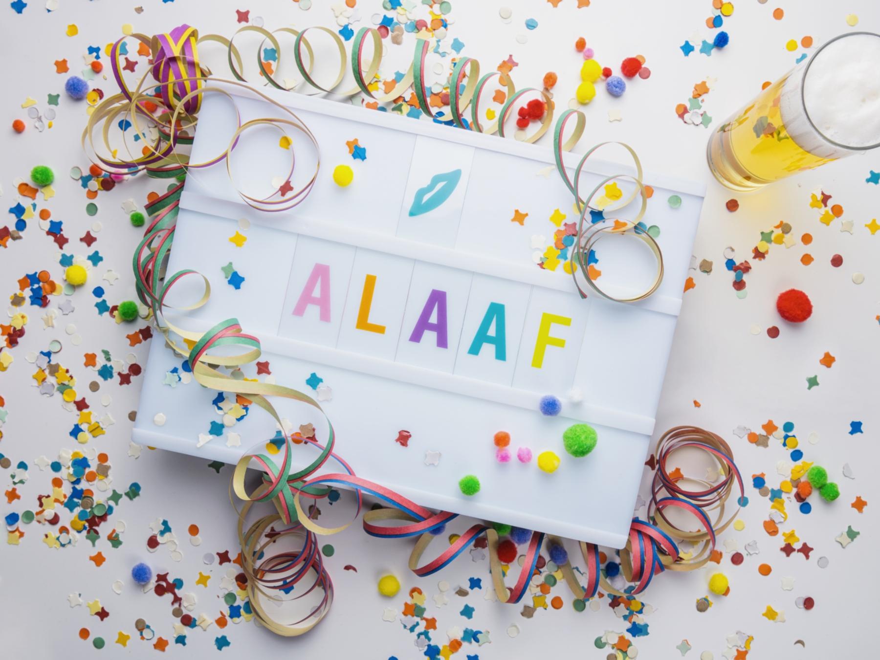 shutterstock_755594590_r.classen_Lichtlampe_Alaaf_Karnevaldeko_Kölsch_frei