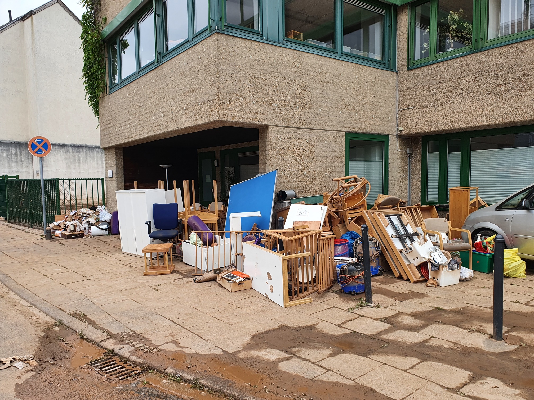 Nach der Flut: Haus der Familie