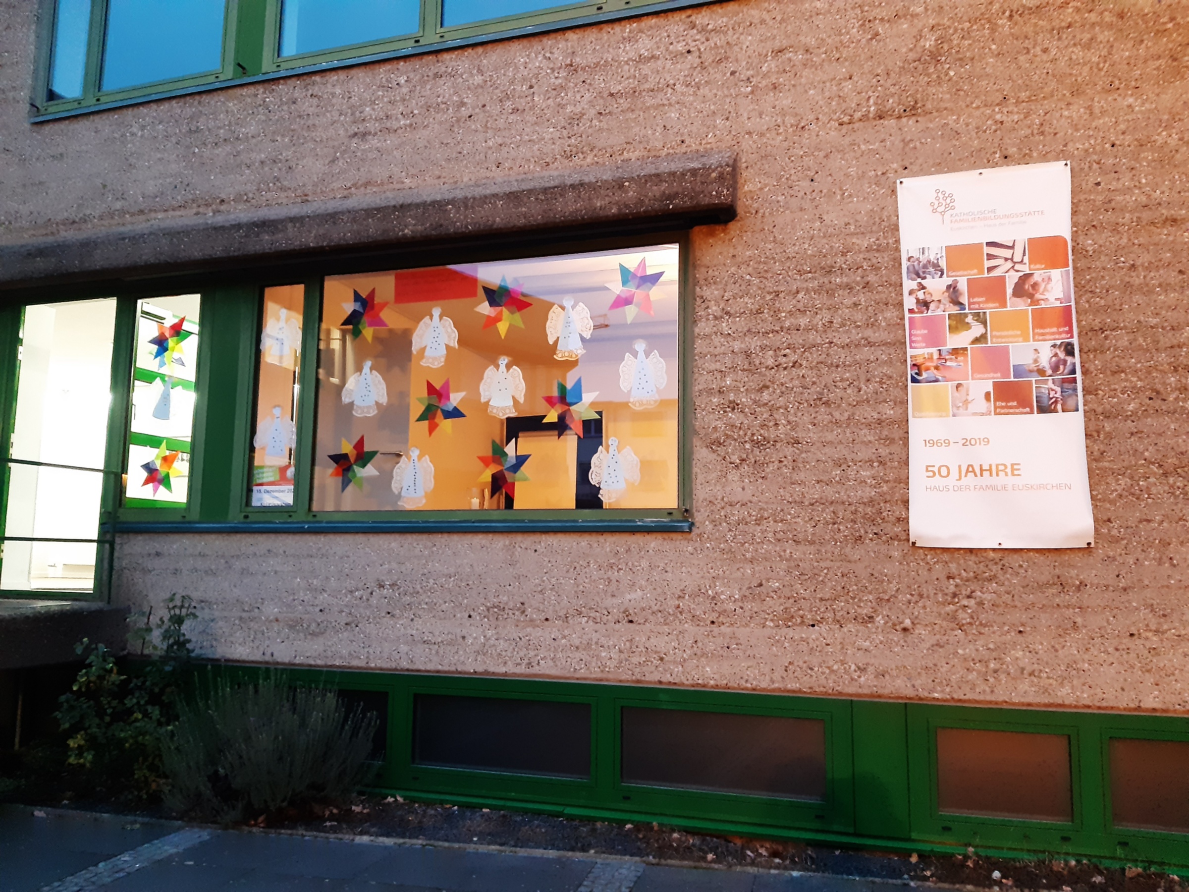 Lebendiger Adventskalender Haus der Familie