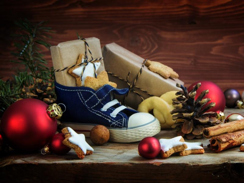 shutterstock-765882016-Maren Winter-Weihnachtsdeko-frei